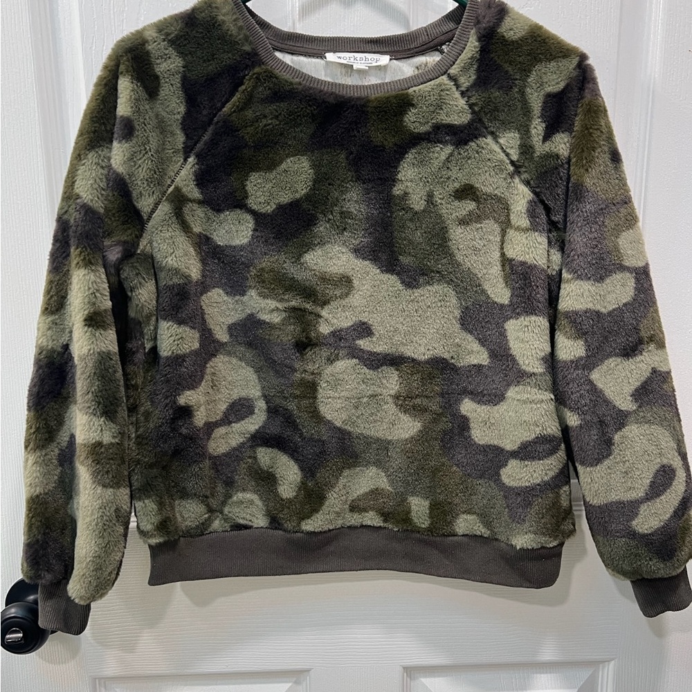 Camouflage Fleece Sweatshirt